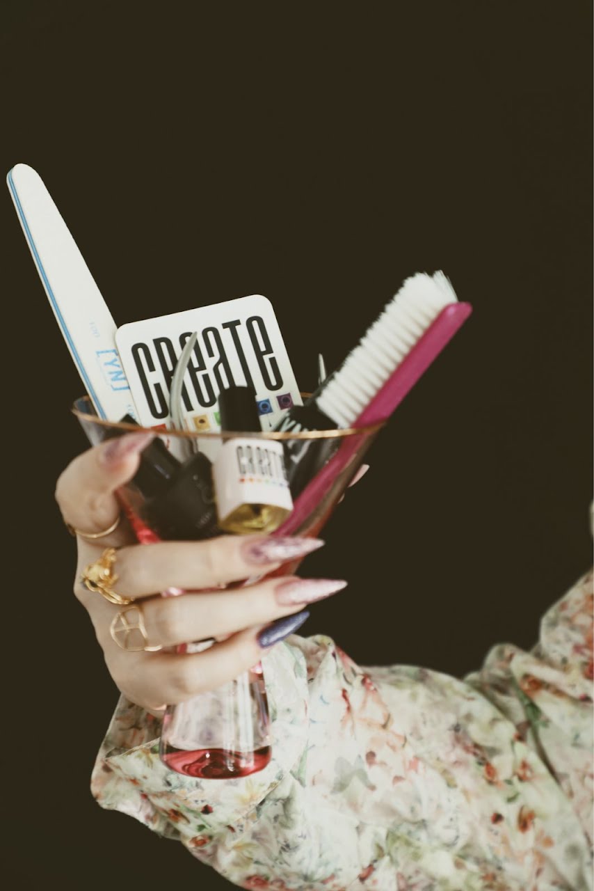 Studio nail polish tray